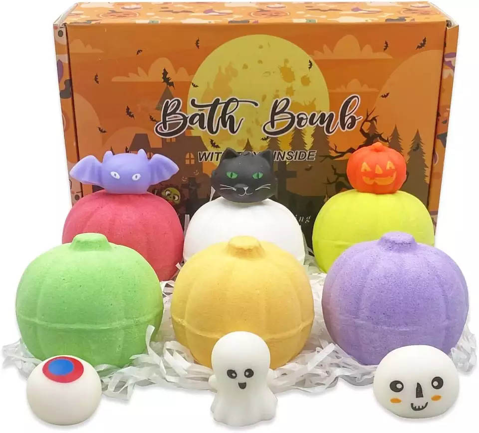 Halloween Themed Bath Bombs